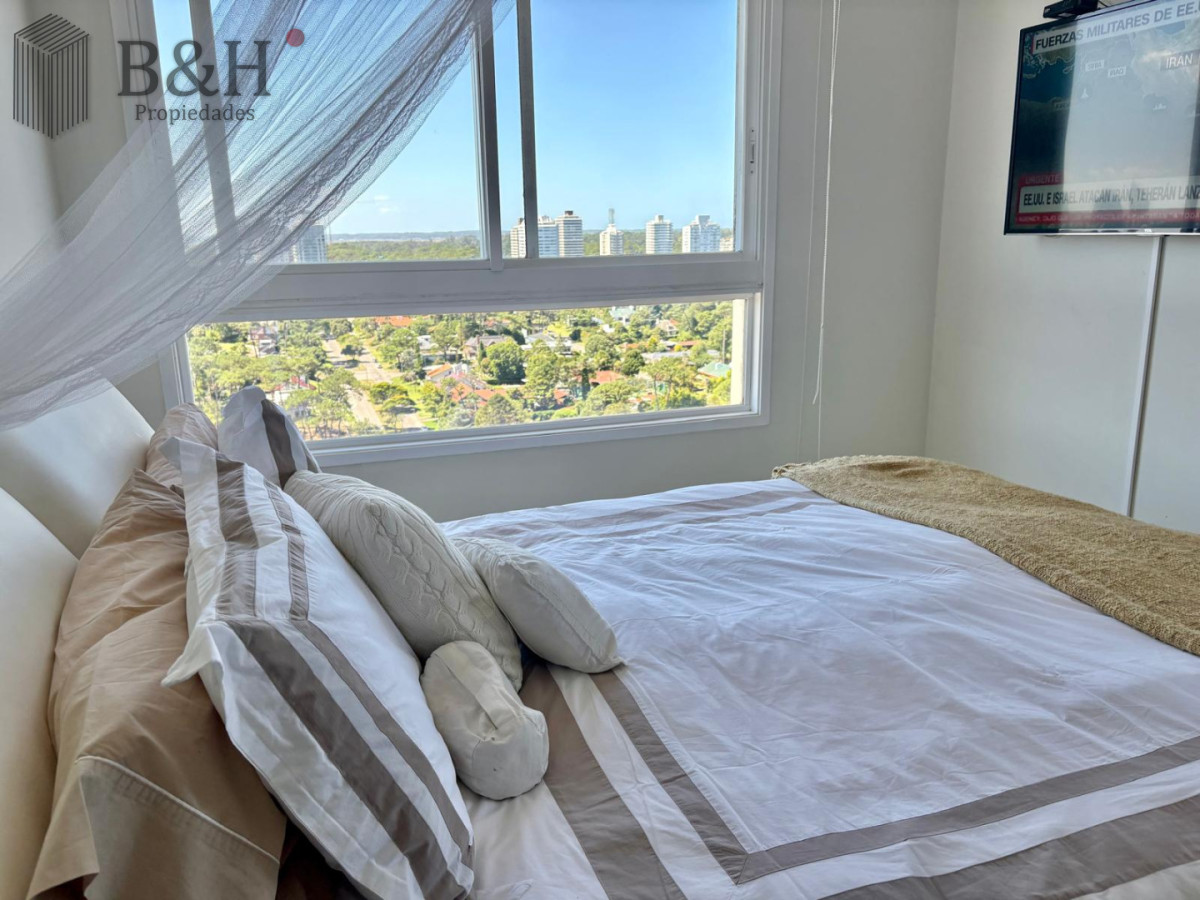 Apartamento ID.6741 - ✨ Le Jardin - Piso Alto Esquinero | 3 Suites + Dependencia | Palier Privado