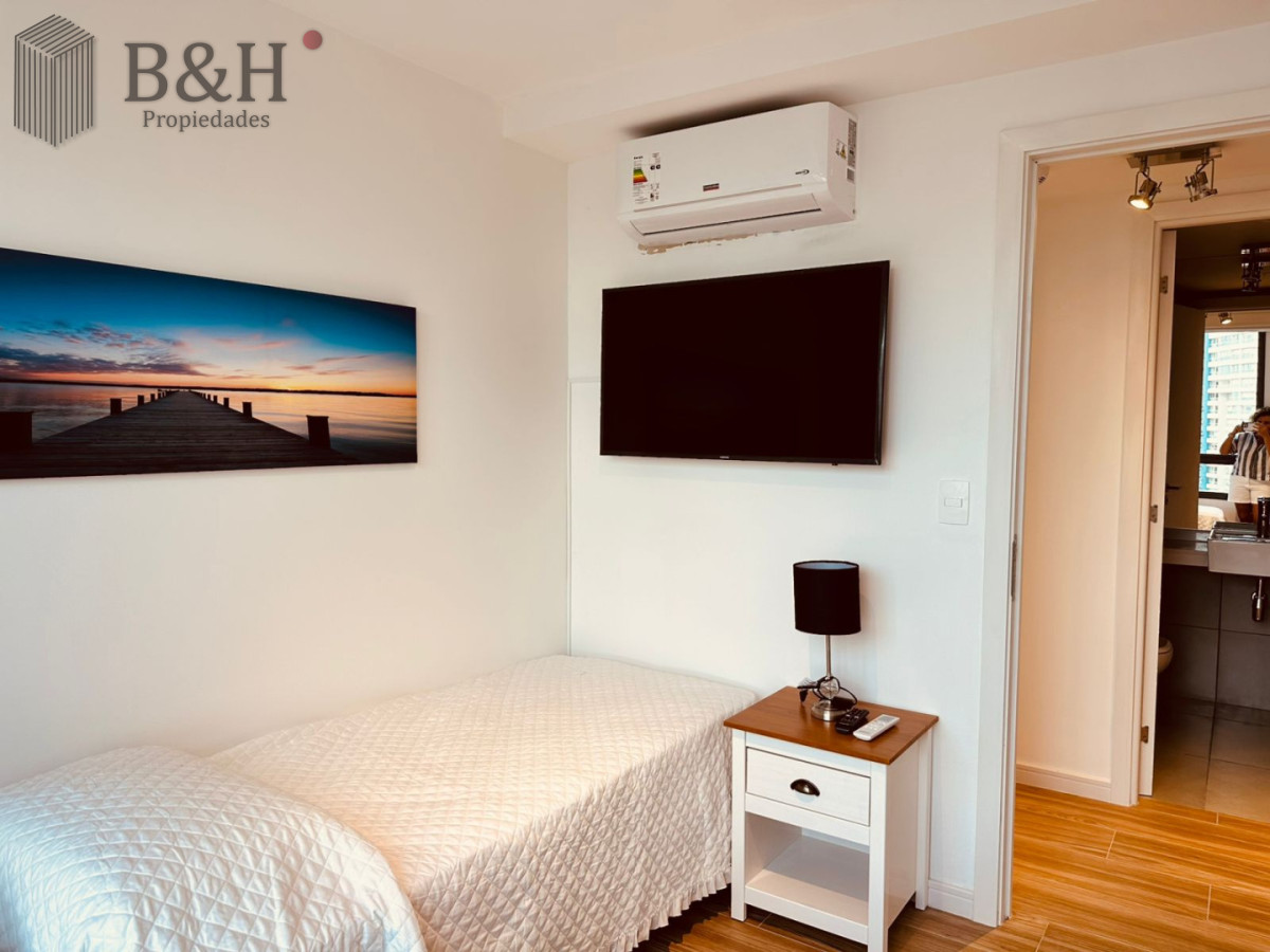 Apartamento ID.6651 - Venta · 2 dormitorios con vista ! Punta del Este