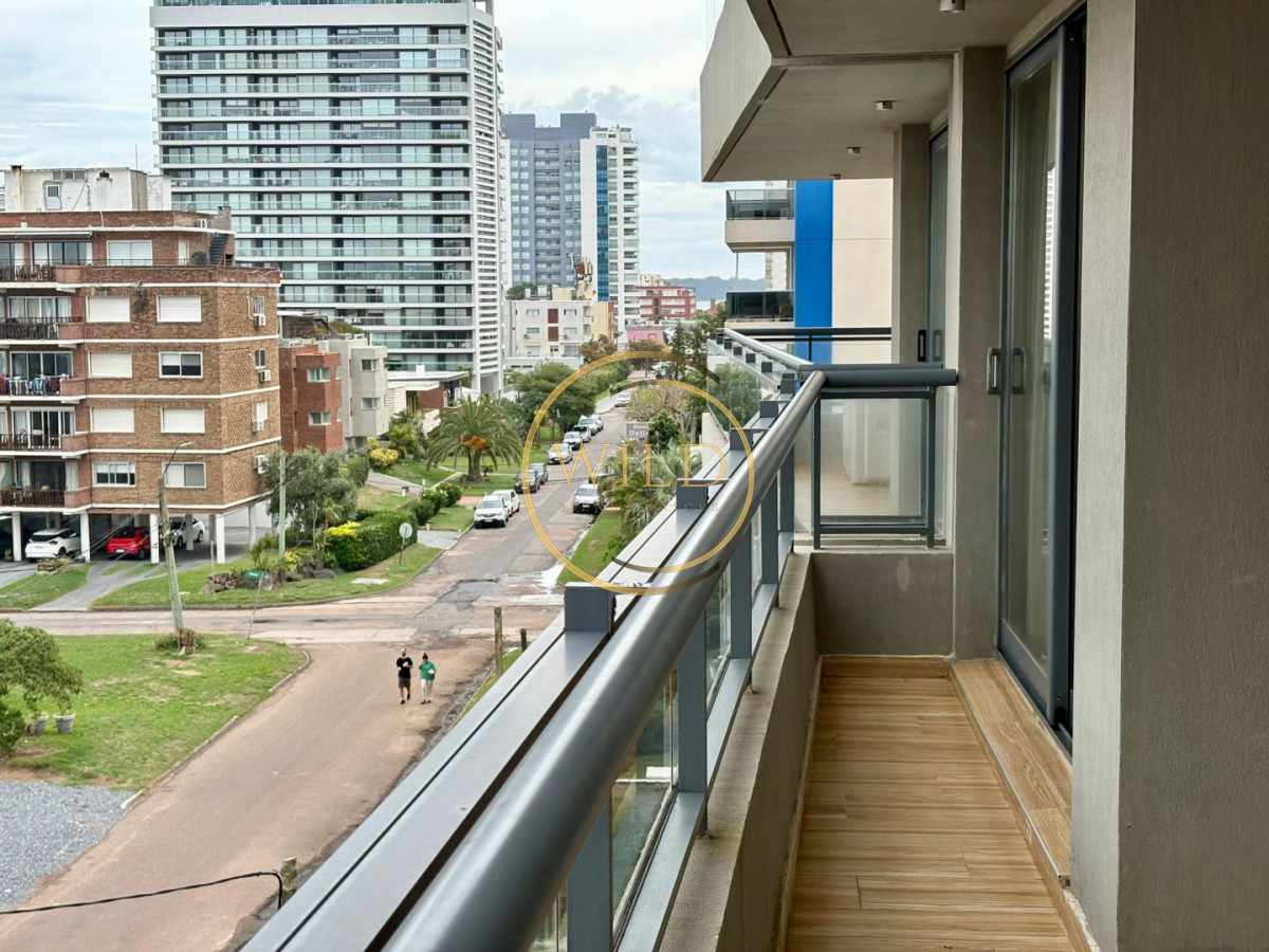 Apartamento ID.5594 - Alquiler Anual o Invernal - 2 dorm con vista - Siglo sol II