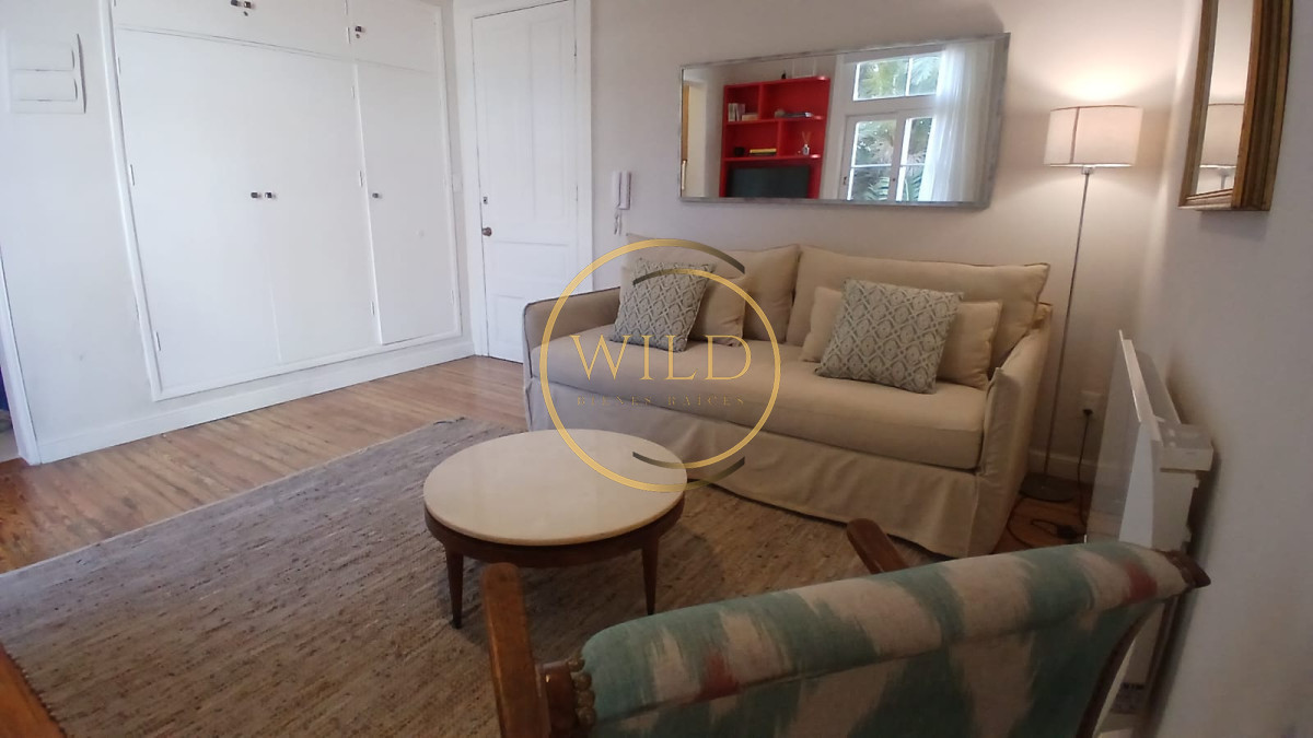 Apartamento ID.5595 - Apartamento en alquiler anual 1 dorm - Edificio Biarritz