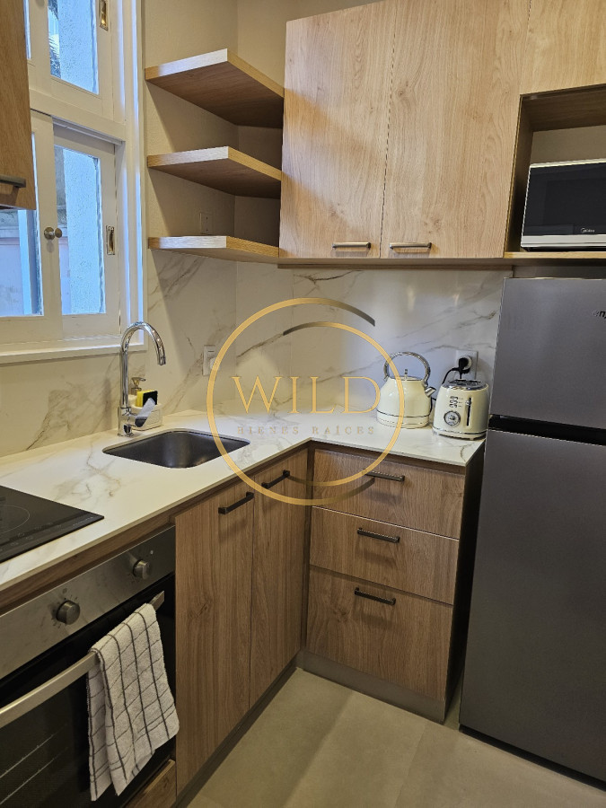 Apartamento ID.5595 - Apartamento en alquiler anual 1 dorm - Edificio Biarritz