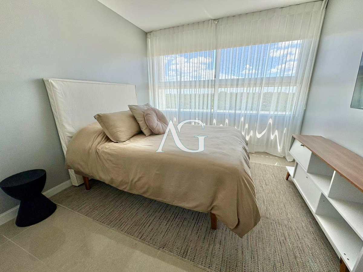 Apartamento ID.428 - Esquinero Piso Alto en Torre ONE