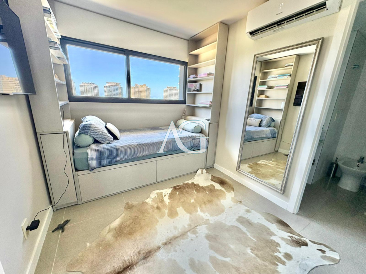 Apartamento ID.428 - Esquinero Piso Alto en Torre ONE
