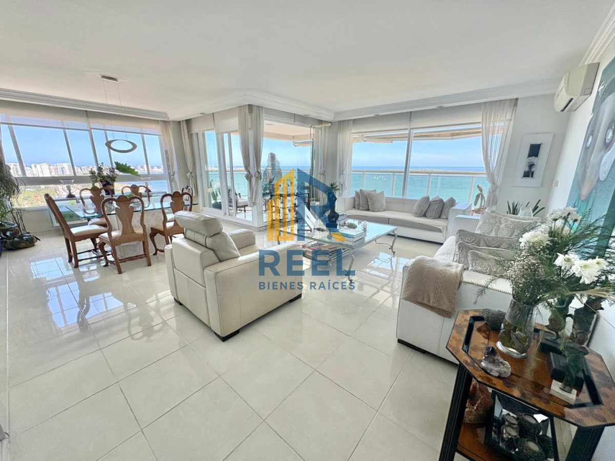 Apartamento ID.340 - ✨ Le Jardin - Piso Alto Esquinero | 3 Suites + Dependencia | Palier Privado