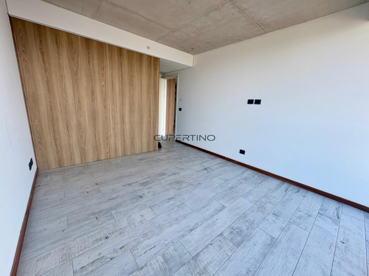 Apartamento ID.2689 - Oportunidad en Surfside - Piso alto | 1 Dormitorio + Toilette