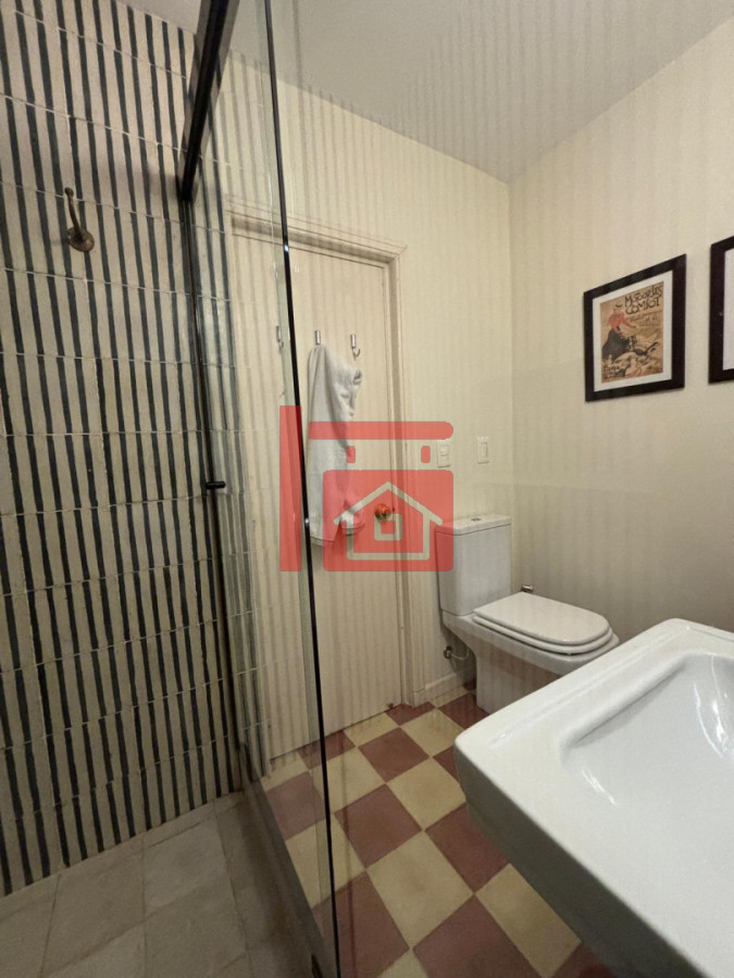 Apartamento ID.746 - Apartamento en Alquiler - 3 Dormitorios frente al mar en Punta del Este