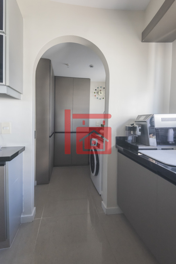 Apartamento ID.248 - Esquinero Piso Alto en Torre ONE
