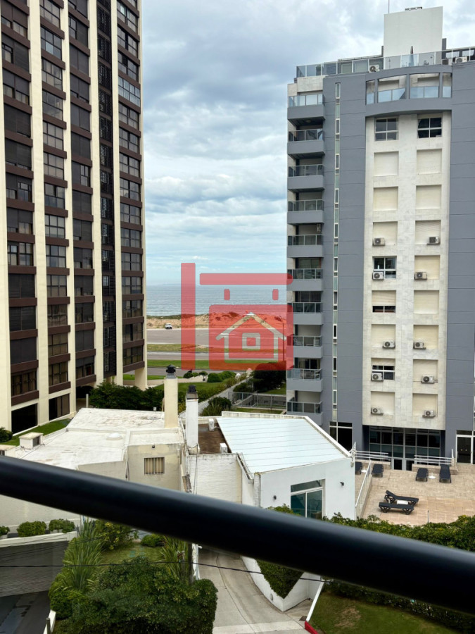 Apartamento ID.250 - Alquiler Anual o Invernal - 2 dorm con vista - Siglo sol II