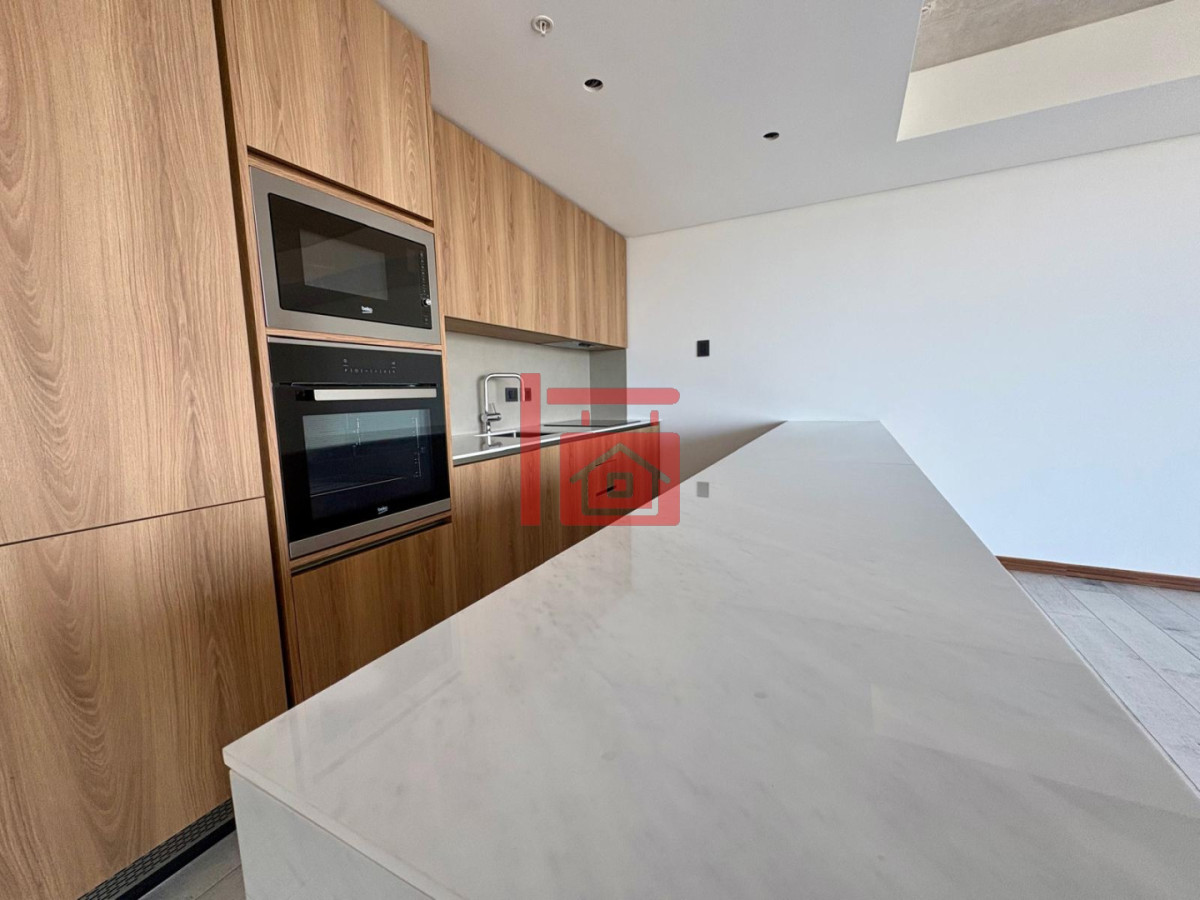 Apartamento ID.247 - Oportunidad en Surfside - Piso alto | 1 Dormitorio + Toilette