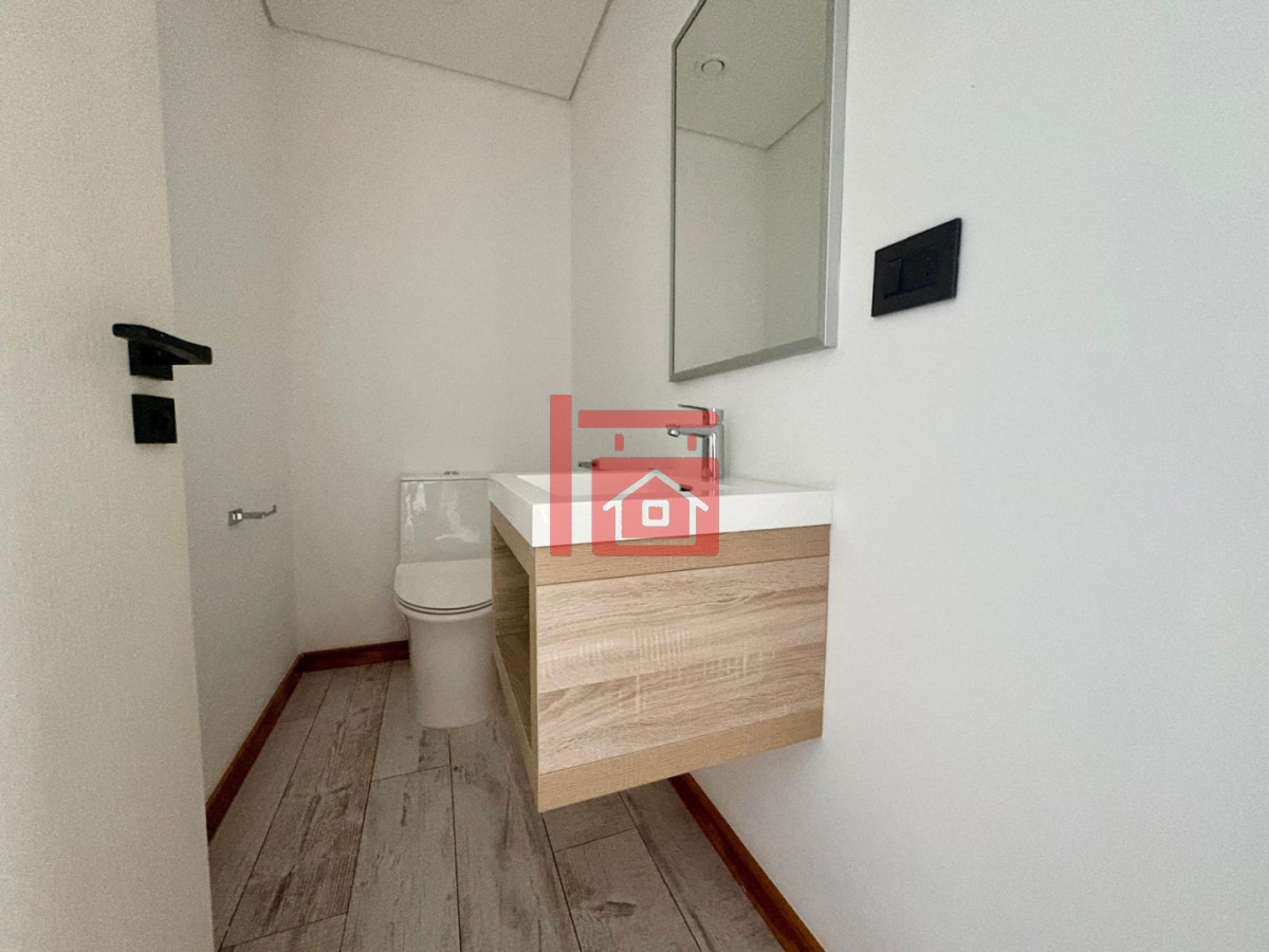 Apartamento ID.247 - Oportunidad en Surfside - Piso alto | 1 Dormitorio + Toilette