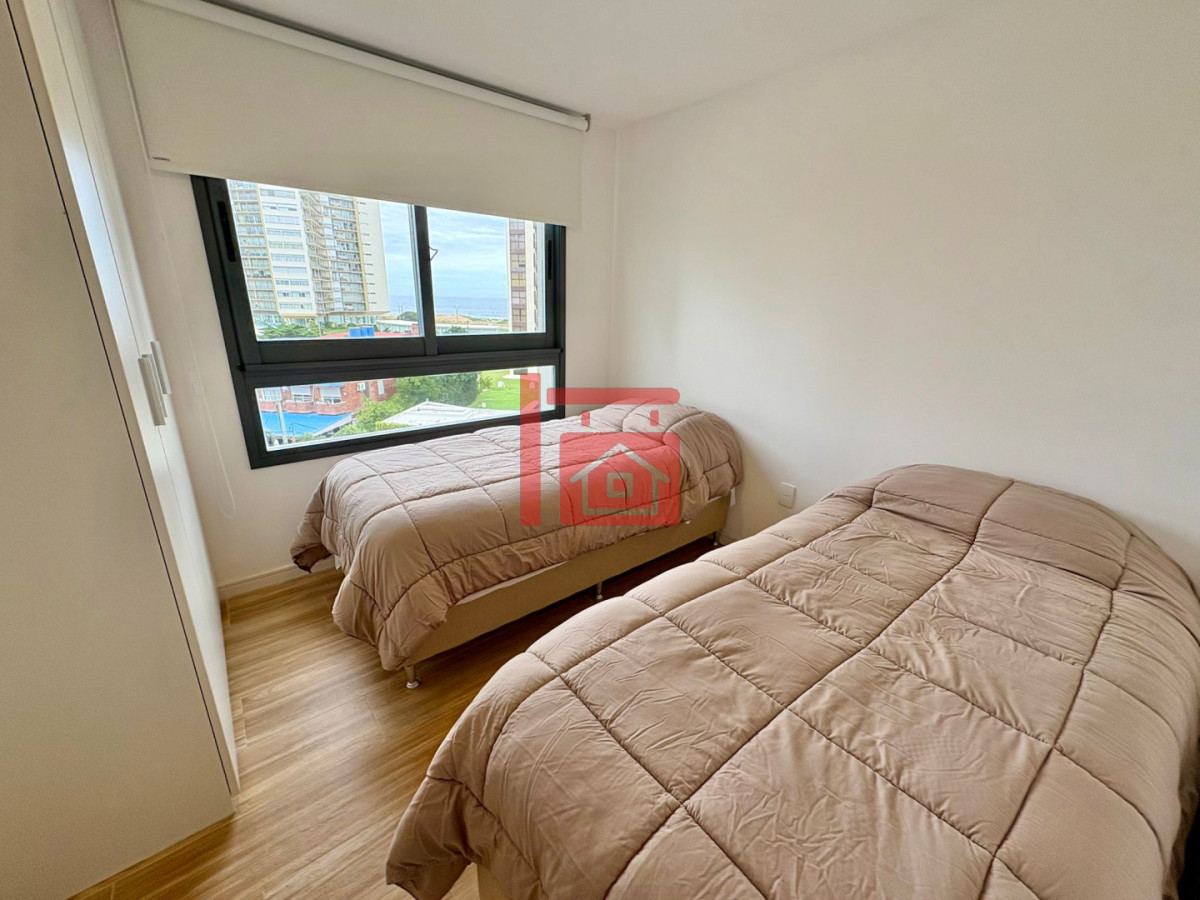 Apartamento ID.250 - Alquiler Anual o Invernal - 2 dorm con vista - Siglo sol II