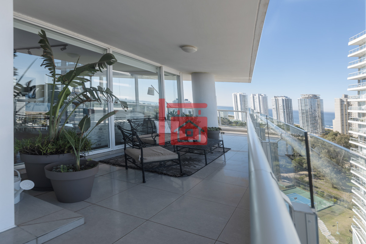 Apartamento ID.248 - Esquinero Piso Alto en Torre ONE