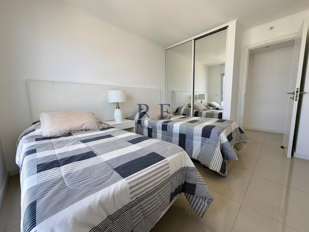 PISO ALTO — Apartamento 2 dormitorios en Wind Tower - Imagen 1