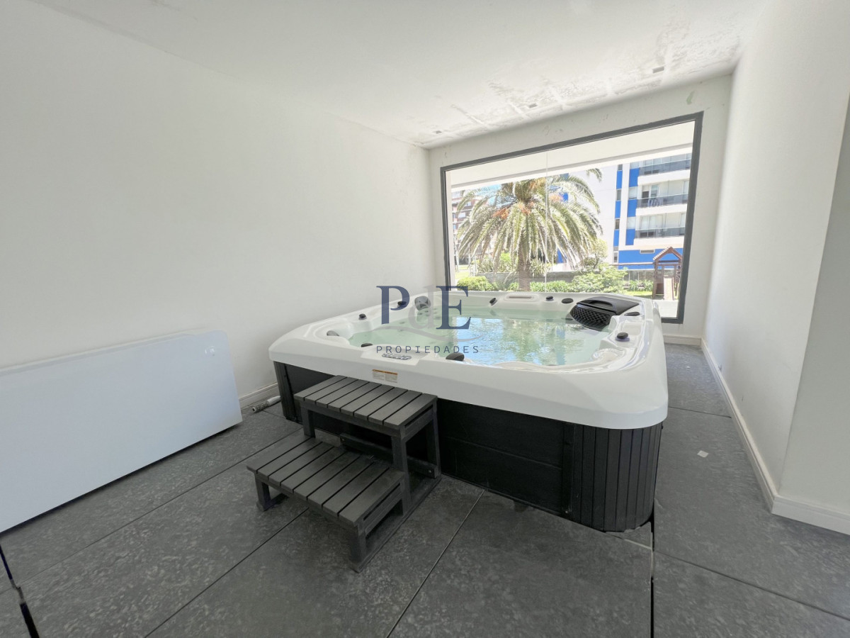 Apartamento en venta | 2 dormitorios con vista al mar | Playa Brava | - Imagen 19