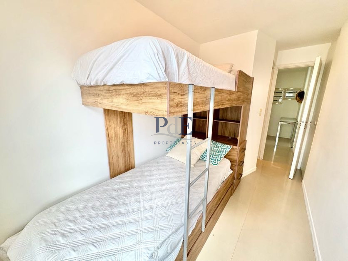 Penthouse en Torre Ô - Terraza exclusiva frente al mar | Playa Brava - Imagen 22