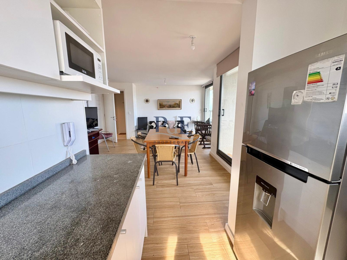 Apartamento en venta | 2 dormitorios con vista al mar | Playa Brava | - Imagen 3