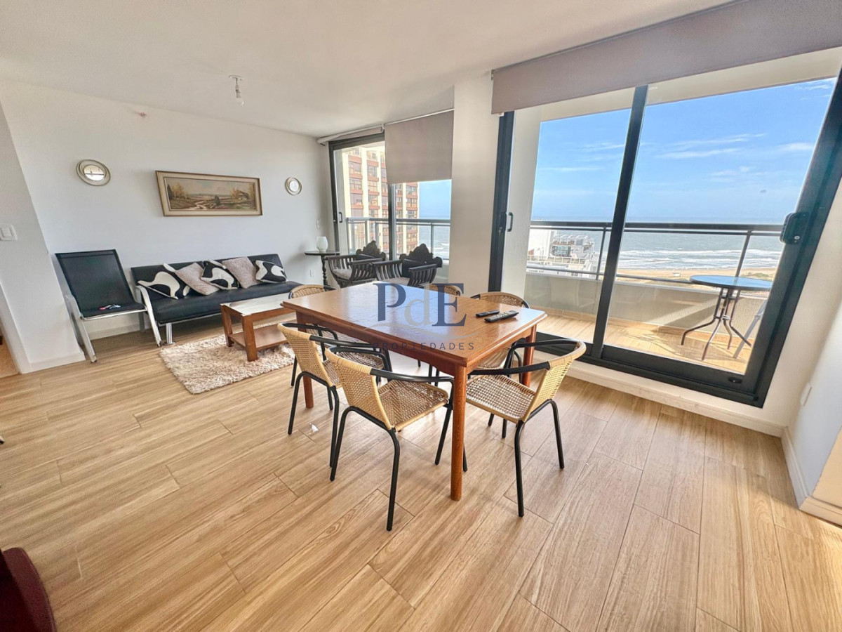 Apartamento en venta | 2 dormitorios con vista al mar | Playa Brava | - Imagen 1