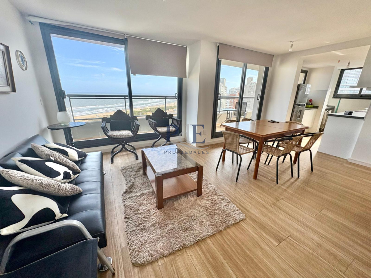 Apartamento en venta | 2 dormitorios con vista al mar | Playa Brava |