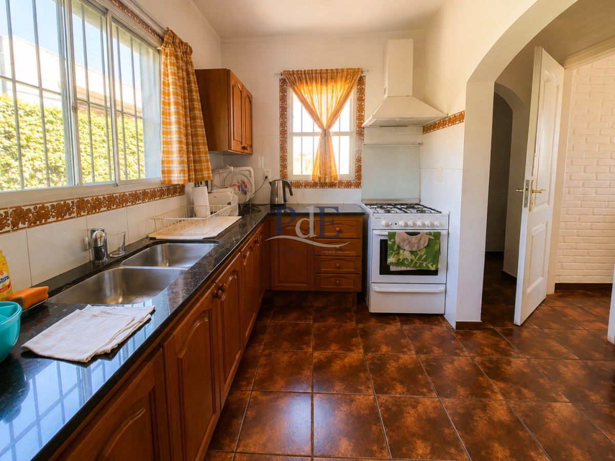 Casa en PH en venta 3 Dorm 3 Baños | Planta baja, entorno residencial de colegios. - Imagen 3