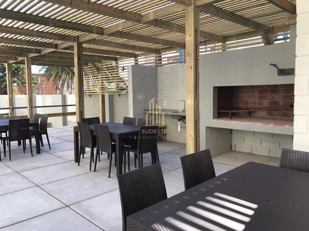 Apartamento ID.46 - Alquiler Anual - 2 dorm con vista - Siglo sol II