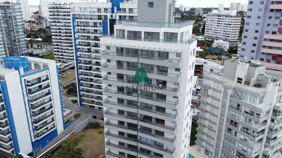 Apartamento ID.340 - Venta · 2 dormitorios con vista ? Siglo Sol II
