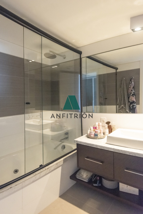 Apartamento ID.343 - Esquinero Piso Alto en Torre ONE