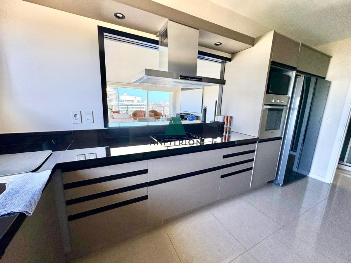 Apartamento ID.343 - Esquinero Piso Alto en Torre ONE
