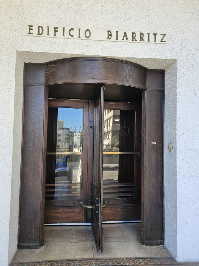 Apartamento ID.116 - Apartamento en alquiler anual o invernal 1 dorm - Edificio Biarritz