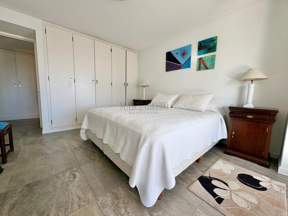 Apartamento ID.221 - Edificio Delfín Reciclado | Primera Línea - Playa Brava, Parada 4