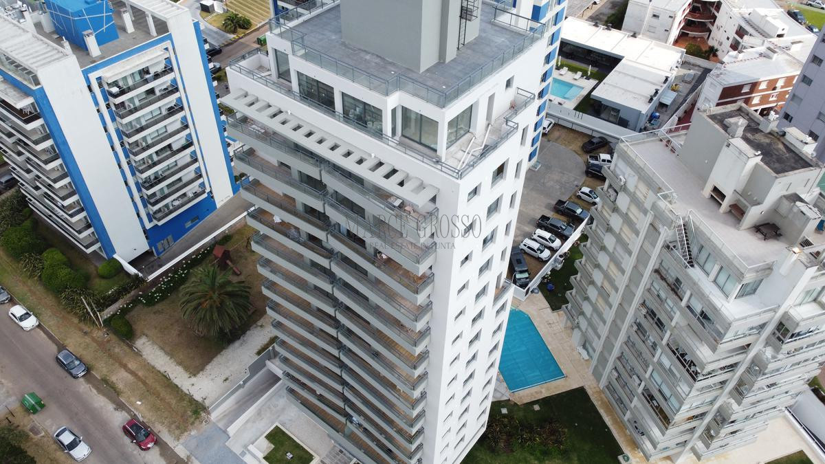 Apartamento ID.112 - Alquiler Anual o Invernal - 2 dorm con vista - Siglo sol II