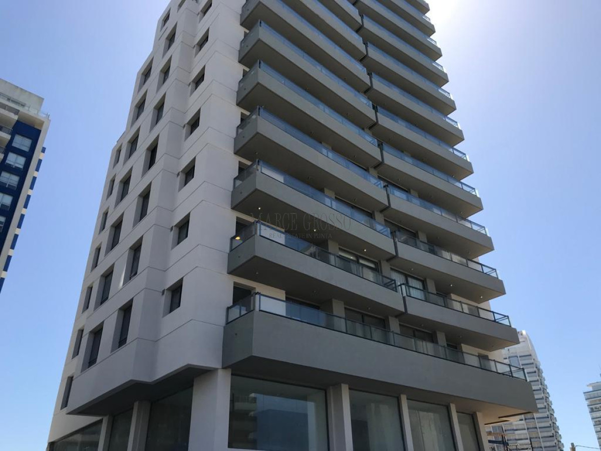 Apartamento ID.113 - Alquiler Anual - 2 dorm con vista - Siglo sol II