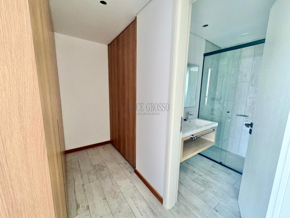 Apartamento ID.71 - Oportunidad en Surfside - Piso alto | 1 Dormitorio + Toilette