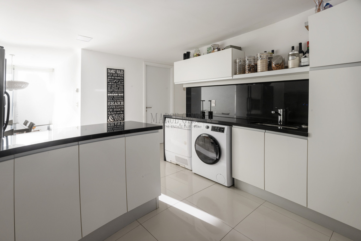 Apartamento ID.157 - Departamento en Tiburón 3 | Piso alto - 3 dorm + dep - Vistas panorámicas al mar