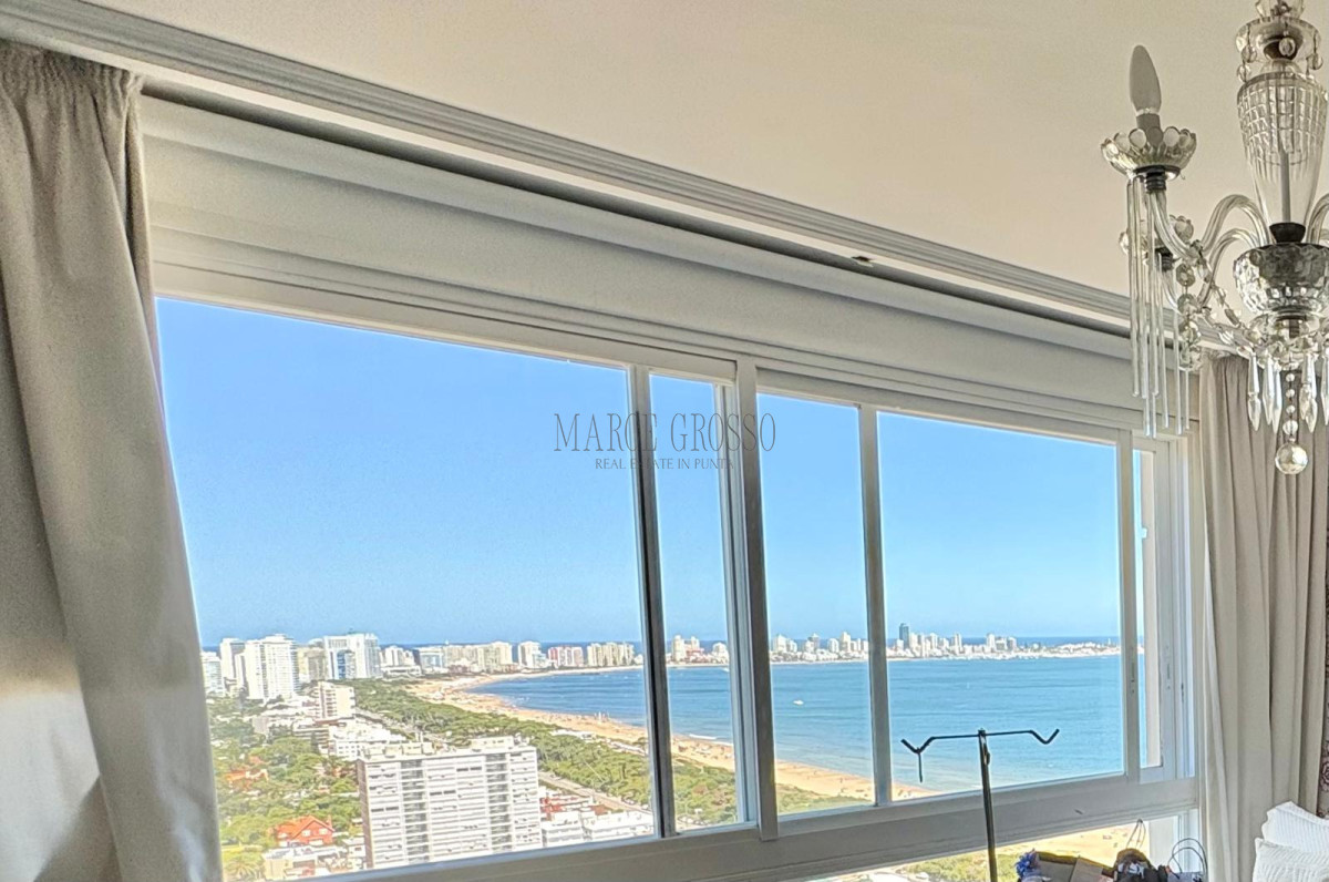 Apartamento ID.123 - ✨ Le Jardin - Piso Alto Esquinero | 3 Suites + Dependencia | Palier Privado