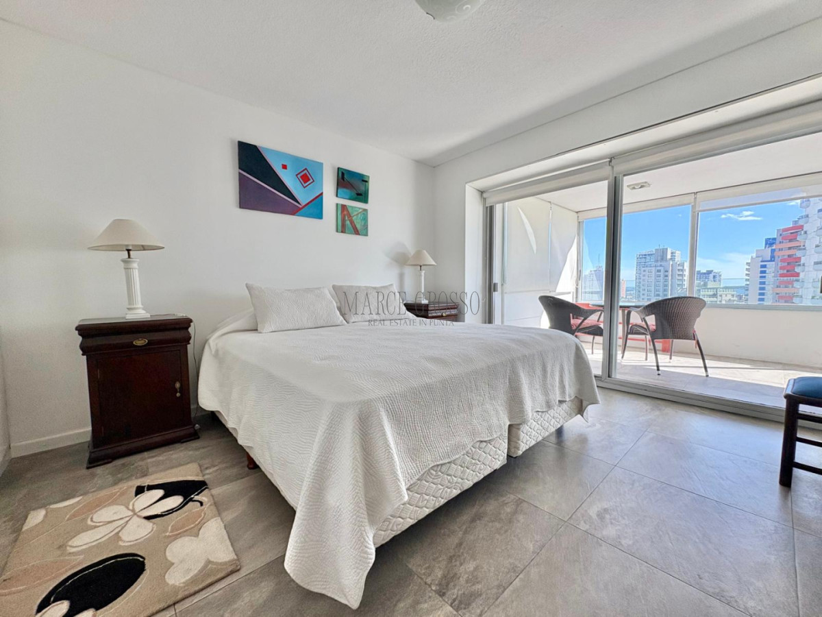Apartamento ID.221 - Edificio Delfín Reciclado | Primera Línea - Playa Brava, Parada 4