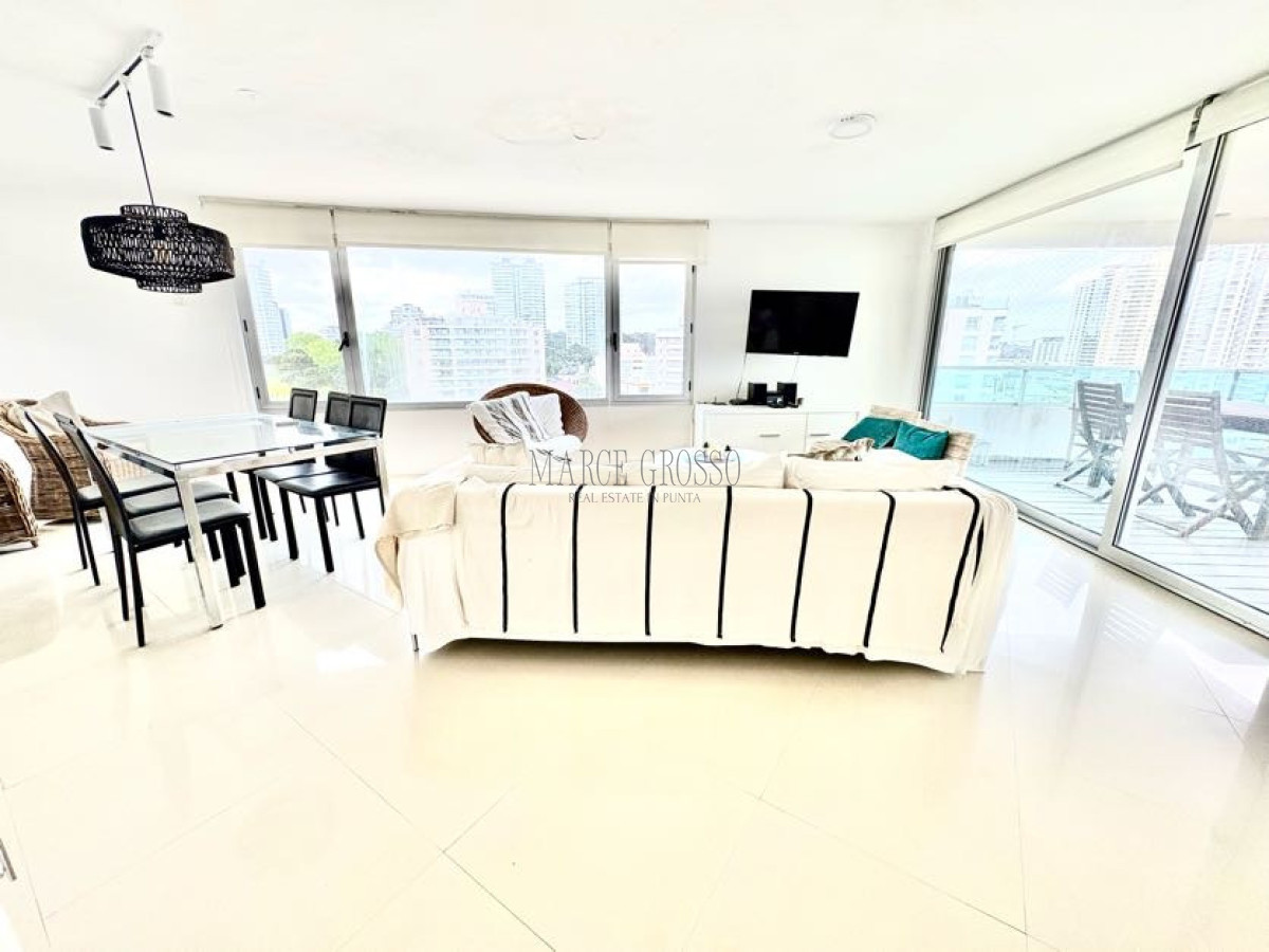 Apartamento ID.114 - PENTHOUSE A METROS DE LA BRAVA