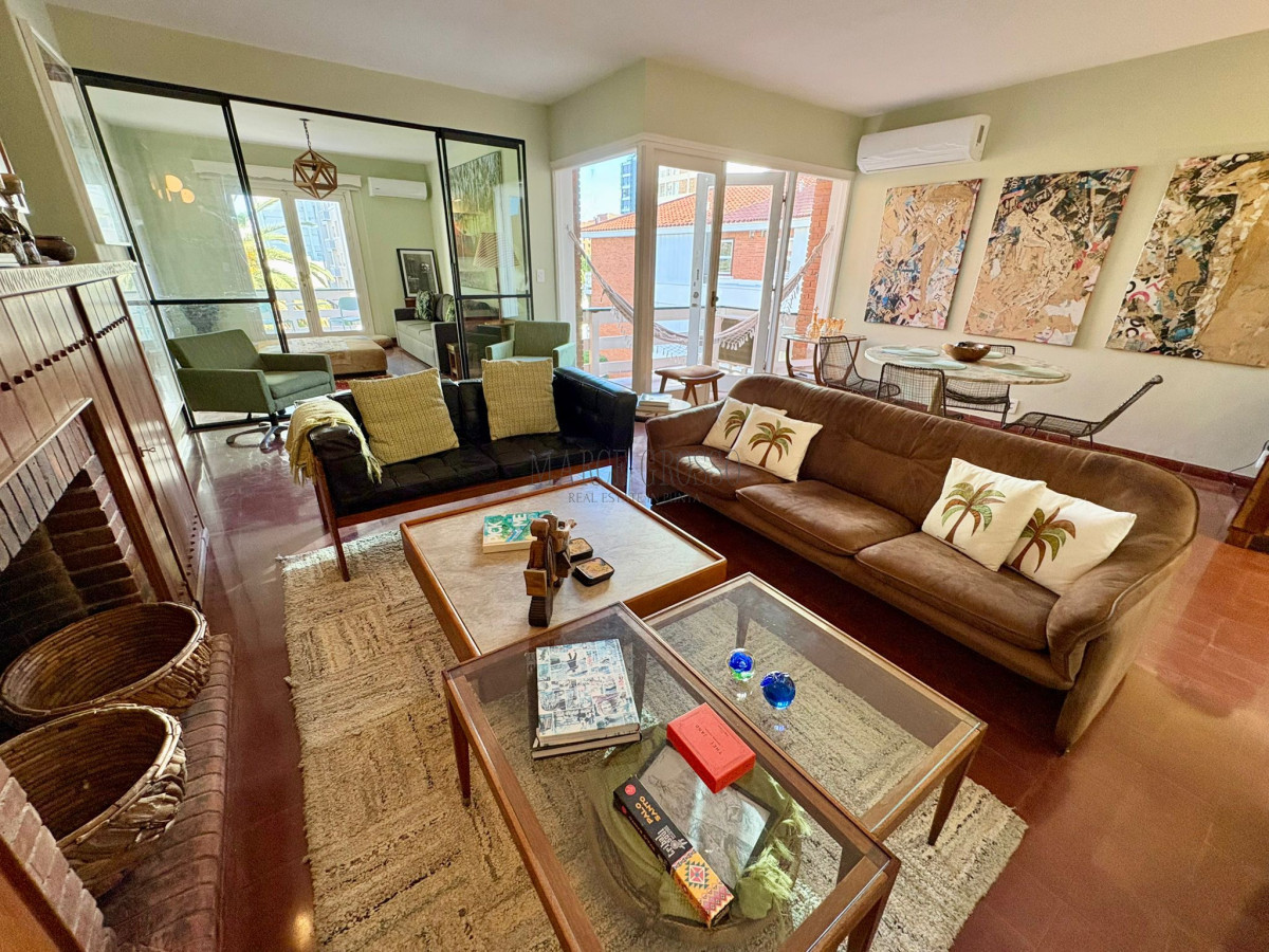 Apartamento ID.76 - ALQUILER ANUAL 3 DORM - Departamento único a pasos del Puerto