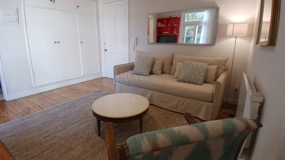 Apartamento ID.116 - Apartamento en alquiler anual o invernal 1 dorm - Edificio Biarritz