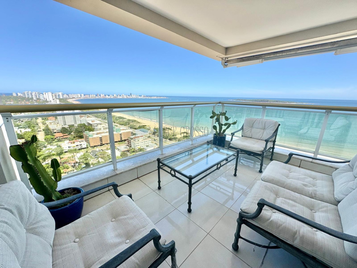 Apartamento ID.123 - ✨ Le Jardin - Piso Alto Esquinero | 3 Suites + Dependencia | Palier Privado