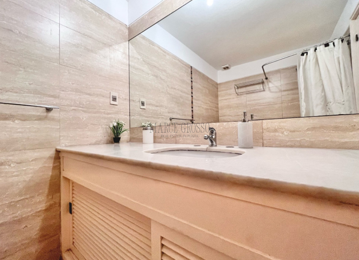 Apartamento ID.45 - Alquiler Temporal a 100m2 de la Playa! 2 DORM