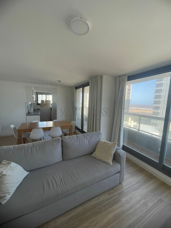 Apartamento ID.112 - Alquiler Anual o Invernal - 2 dorm con vista - Siglo sol II