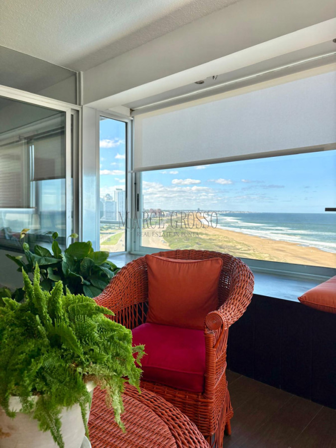 Apartamento ID.221 - Edificio Delfín Reciclado | Primera Línea - Playa Brava, Parada 4