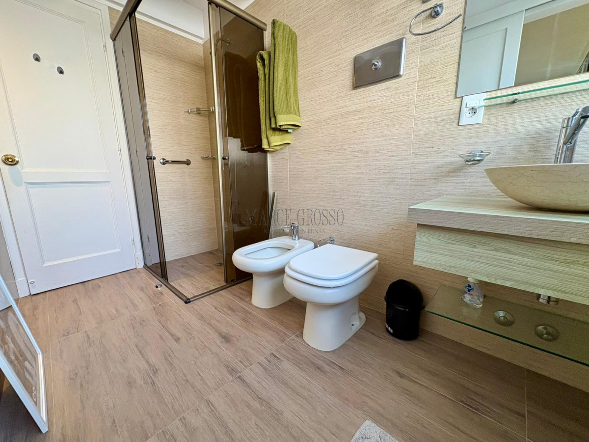 Apartamento ID.76 - ALQUILER ANUAL 3 DORM - Departamento único a pasos del Puerto