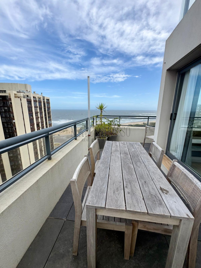 Apartamento ID.147 - Penthouse con increíbles vistas al mar en Playa Brava
