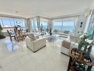 ? Le Jardin - Piso Alto Esquinero | 3 Suites + Dependencia | Palier Privado