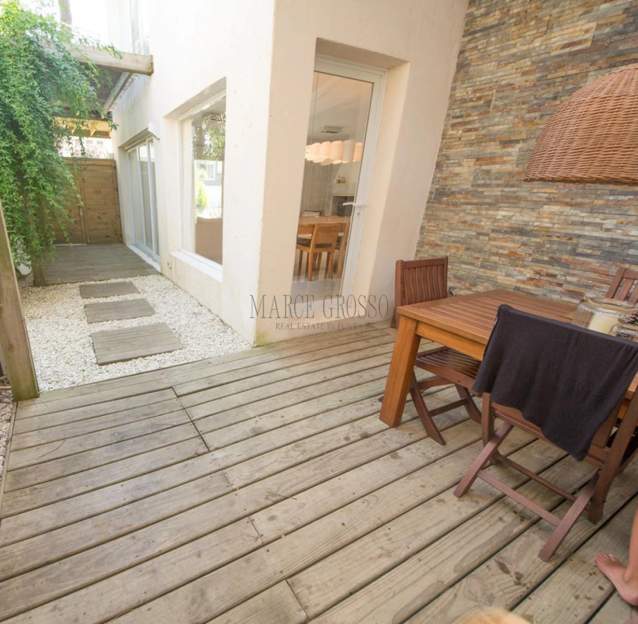 Casa ID.256 - Casa en Venta - 4 Dormitorios en Montoya, La Barra