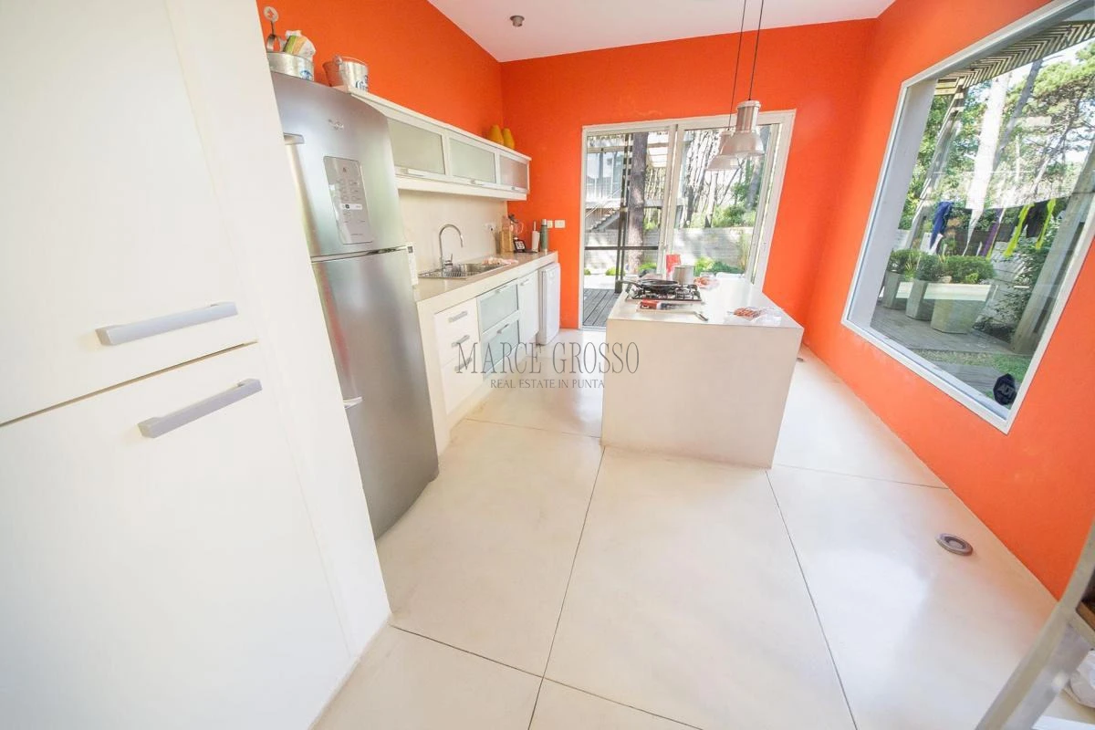 Casa ID.256 - Casa en Venta - 4 Dormitorios en Montoya, La Barra