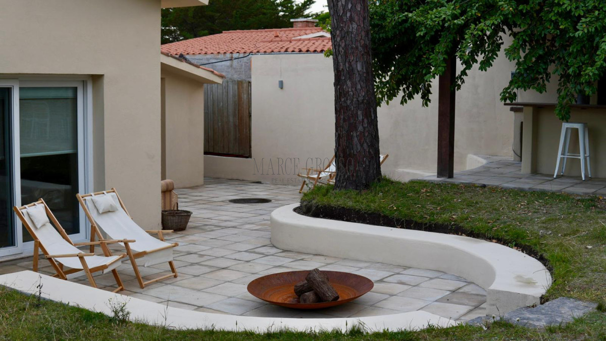 Casa ID.47 - Alquiler Temporal Casa recientemente reformada a metros del mar en San Rafael