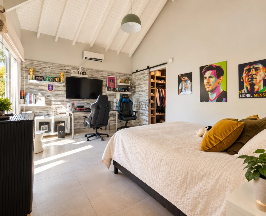 Casa ID.399 - LA ARBOLADA | UNA PROPIEDAD ÚNICA POR ESCALA - 4.200 m² de terreno · 660 m² construidos · 6 dormitorios · 8 baños