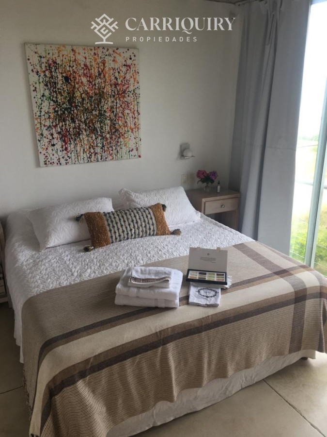 Casa ID.10558/CASA-DE-4-DORMITORIOS-EN-ALQUILER-TEMPORARIO - CASA EN VENTA Y ALQUILER DE TEMPORADA. 4 SUITES. MANANTIALES FRENTE AL MAR 